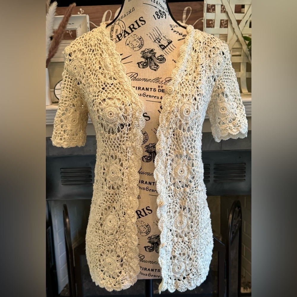 Vintage Hand Crochet Cream Short Sleeve Cardigan Knit Button Front Sweater Med